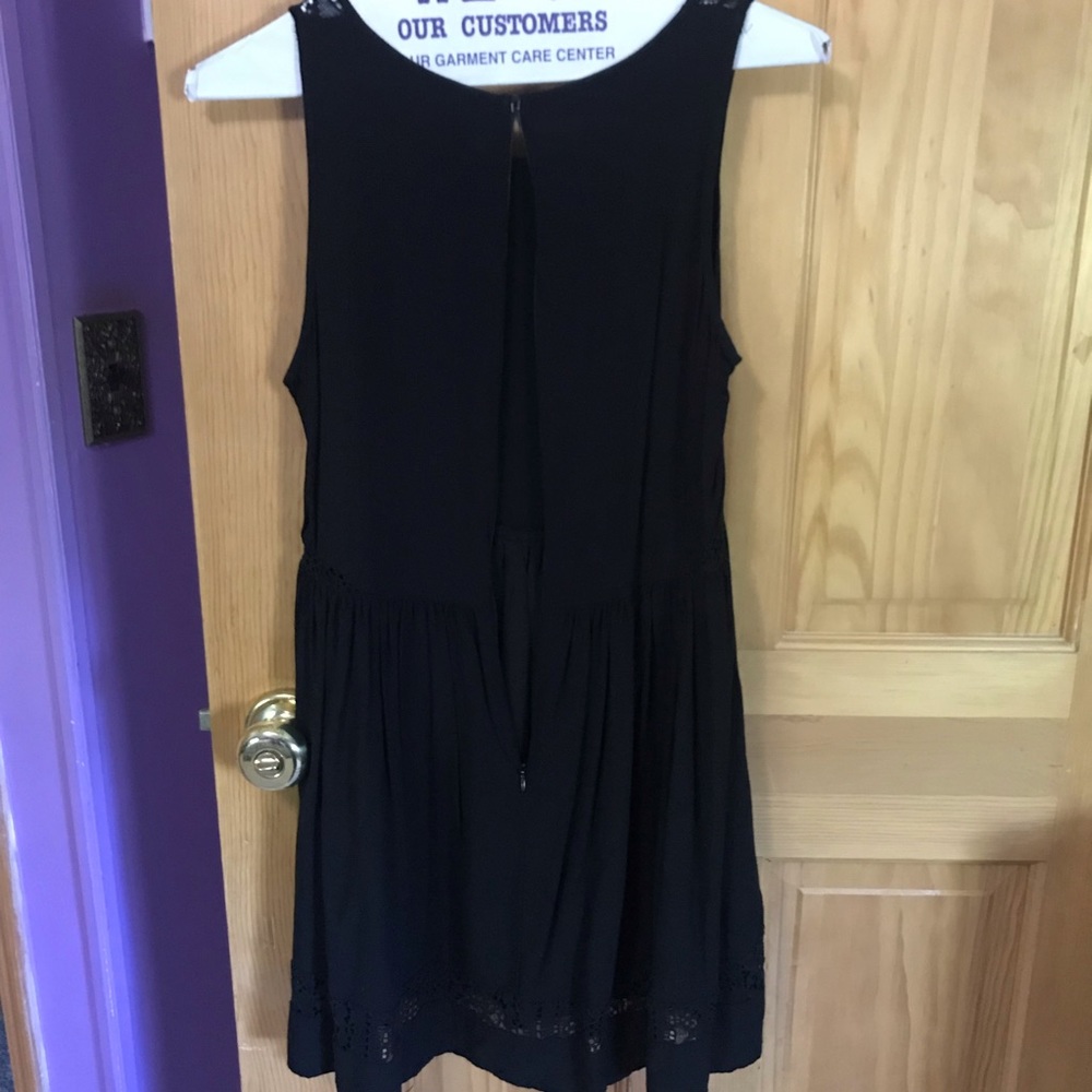 Forever 21 Black Flowy Mini Dress